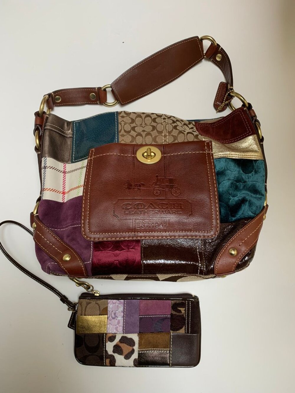BNWOT Vintage Rare Coach Patchwork Large Shoulder Bag with Matching Wristlet